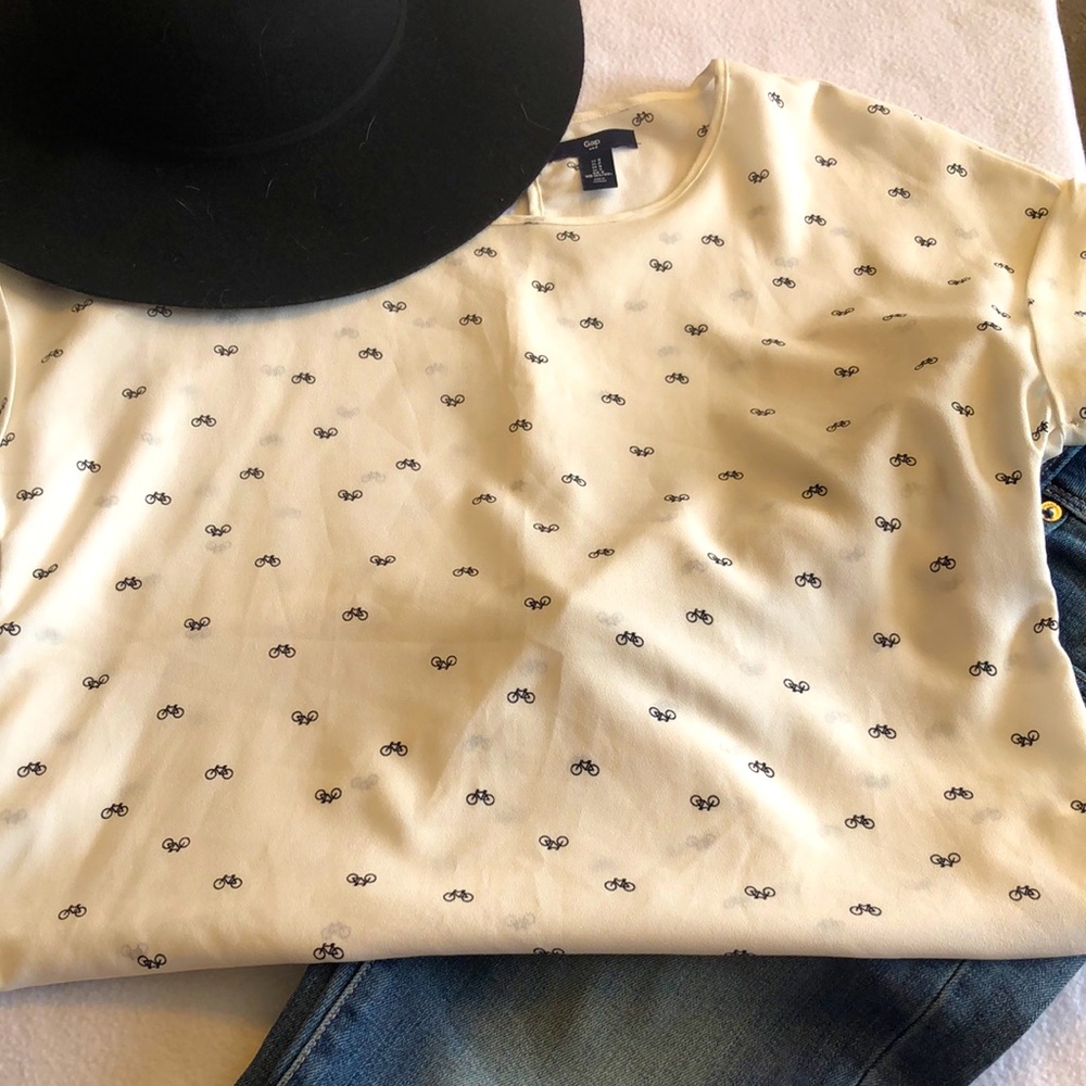 Gap Blouse - Size: Small - White with Black Bicycles